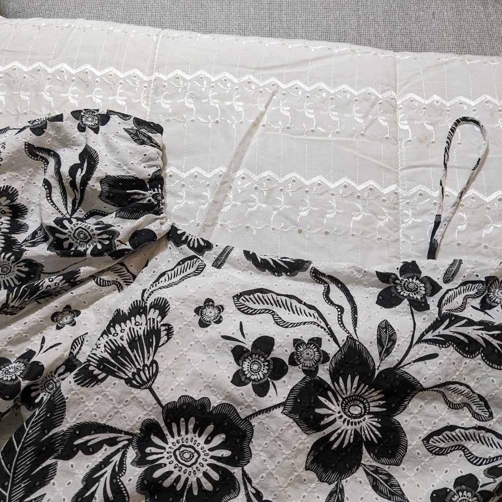 Anthropologie Maeve Black White Floral Eyelet One Shoulder Bow Back Blouse - 20W - Picture 4 of 14